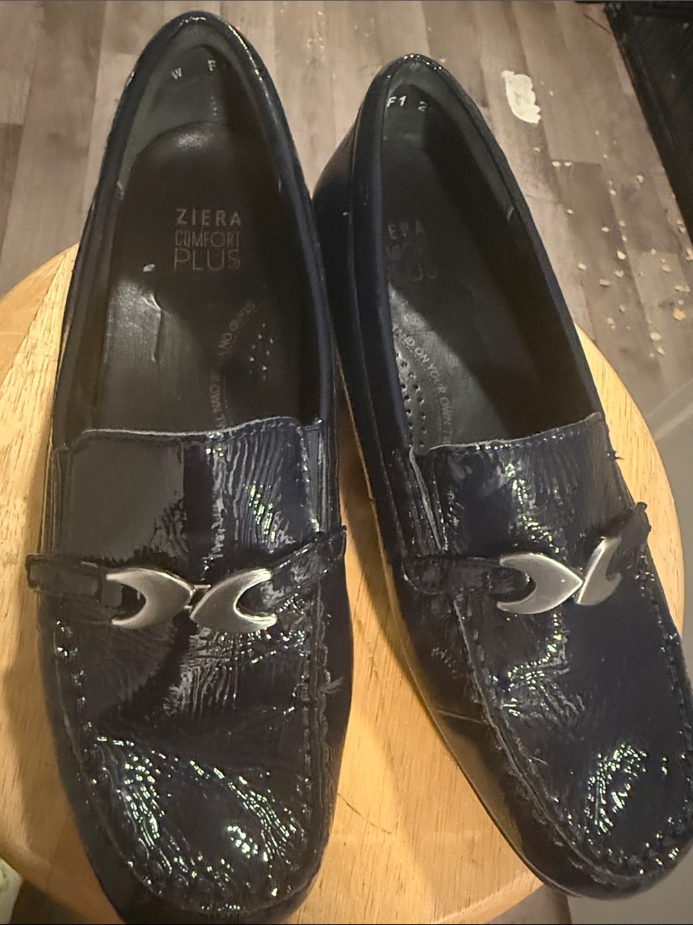 comfort plus by Predictions Men’s Navy Patent Leather Loafers